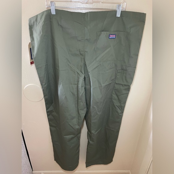 ✨NWT Unisex Cherokee Scrub Pants Size Large #A1 - Picture 7 of 9